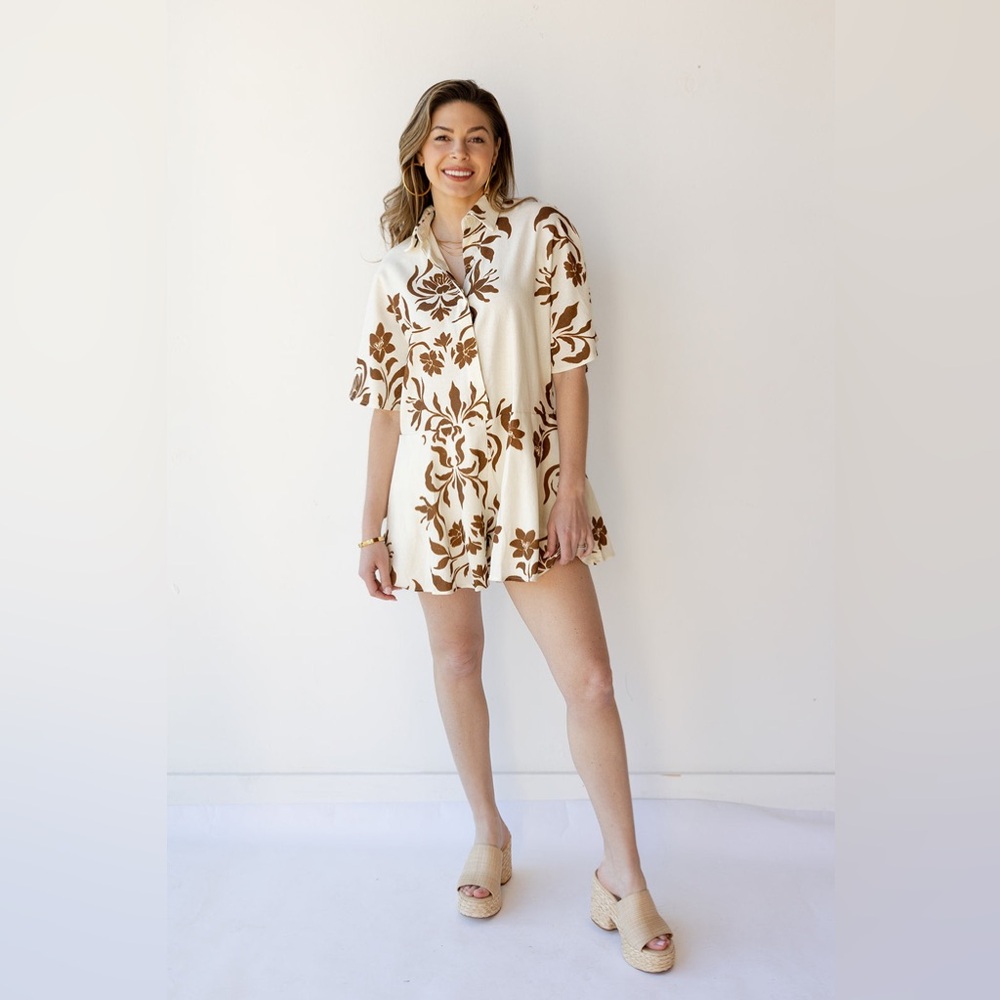 Neutral Ground Floral Shirt Romper Women Size Medium
